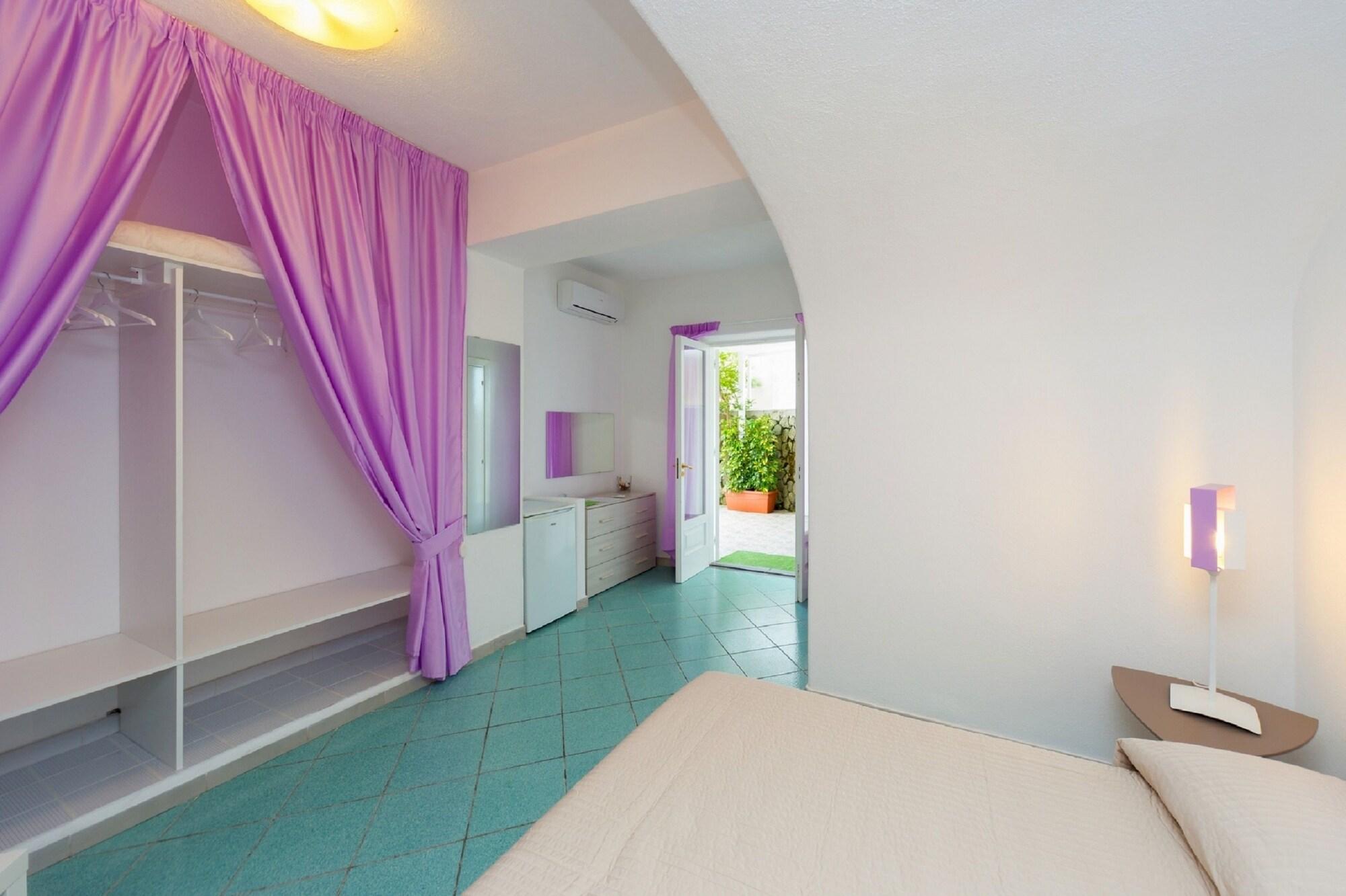 Bed and Breakfast Relais Romildanna Forio di Ischia Esterno foto