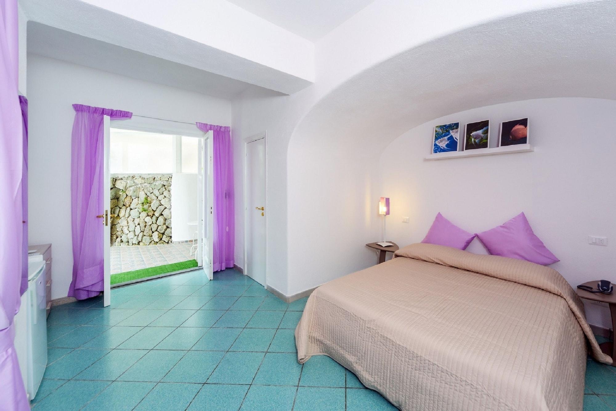 Bed and Breakfast Relais Romildanna Forio di Ischia Esterno foto