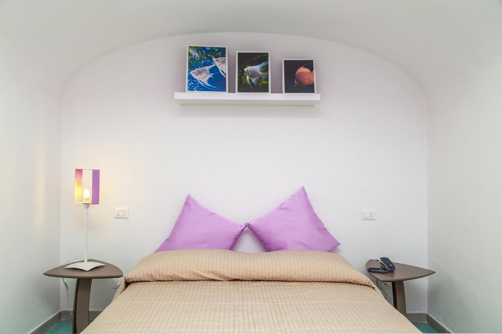 Bed and Breakfast Relais Romildanna Forio di Ischia Esterno foto