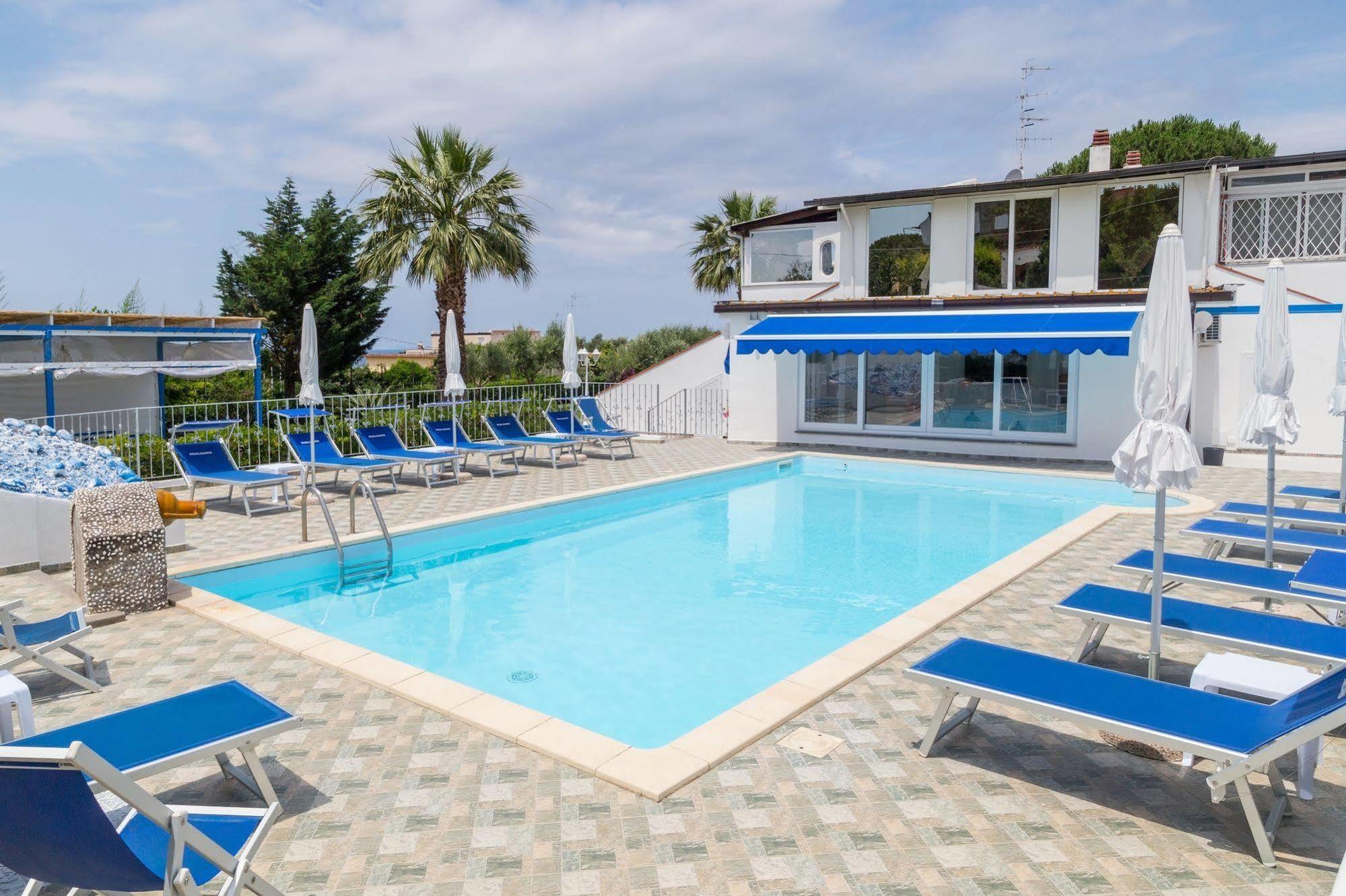 Bed and Breakfast Relais Romildanna Forio di Ischia Esterno foto